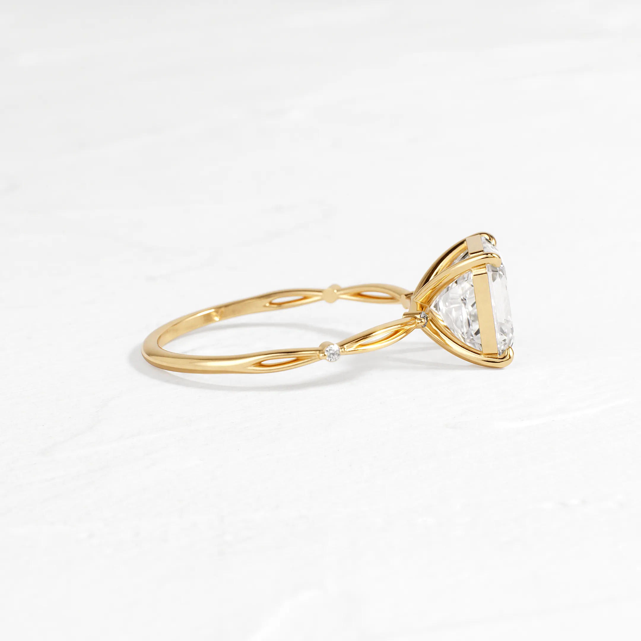 Hillside Ring, Asscher Cut
