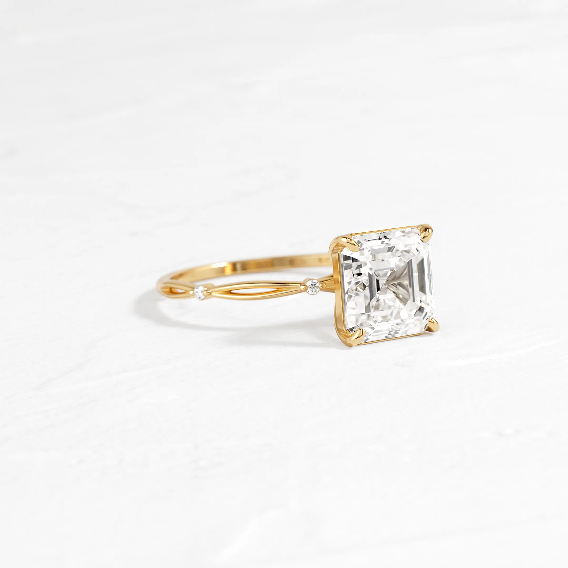 Hillside Ring, Asscher Cut