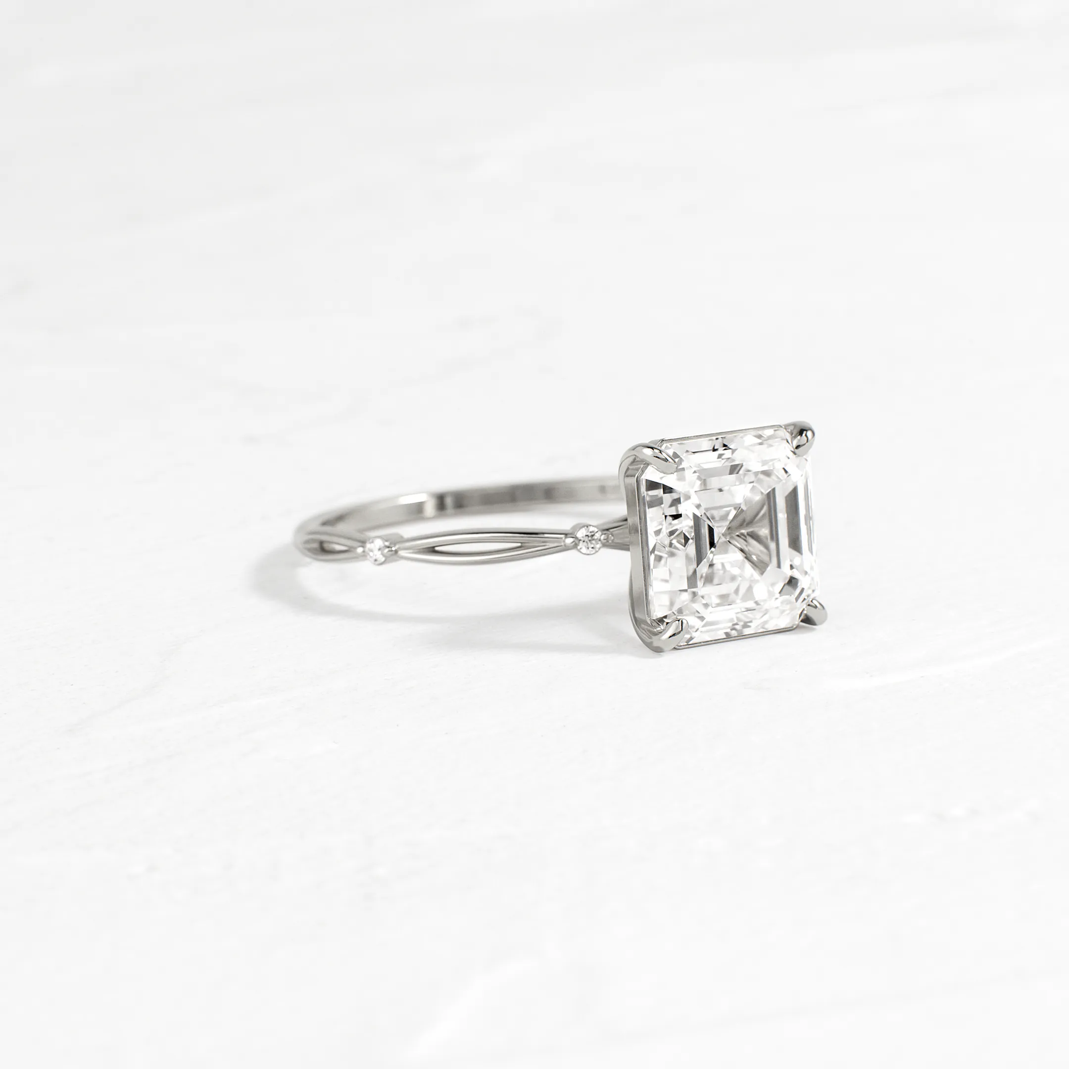 Hillside Ring, Asscher Cut