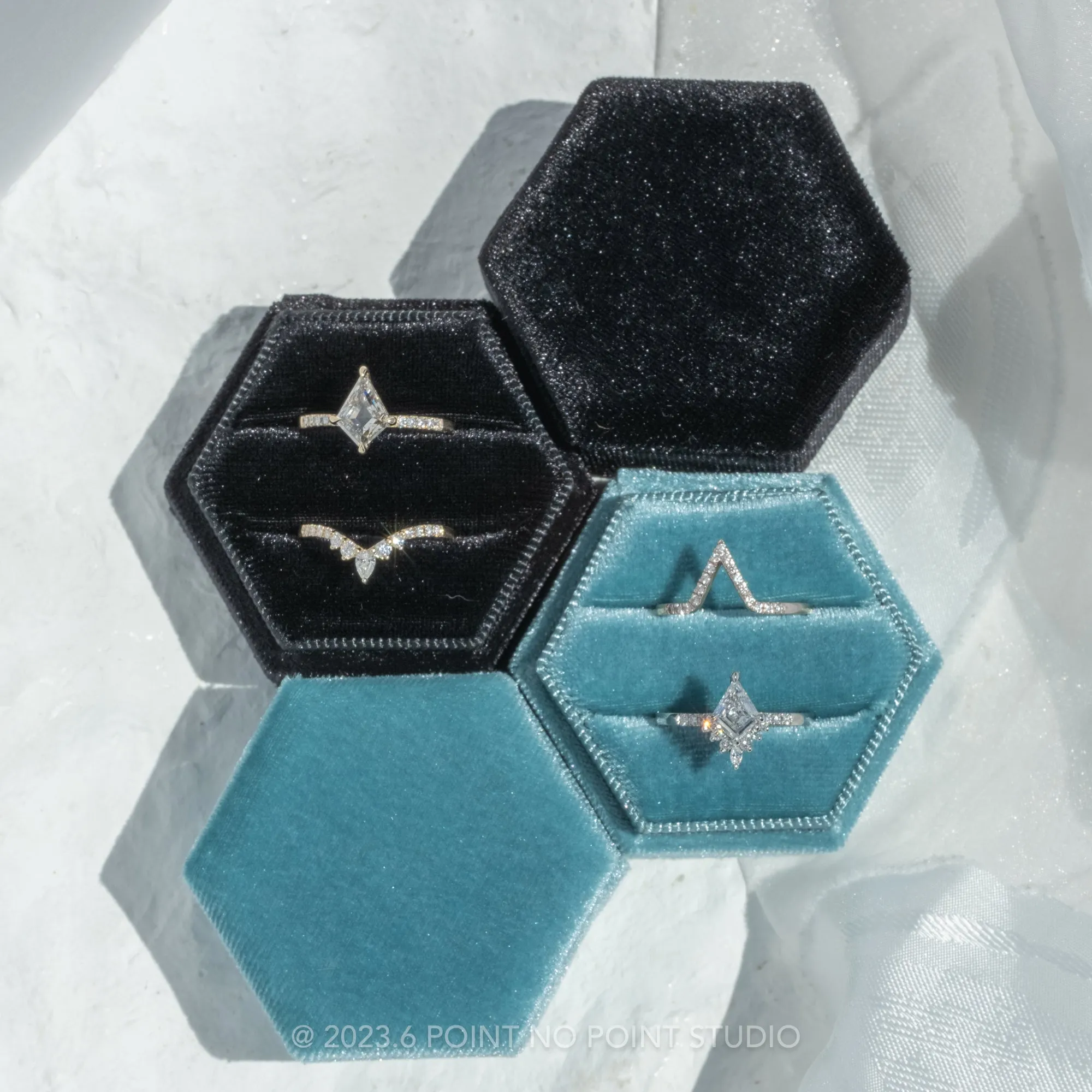 Honeycomb Double Slot Ring Boxes