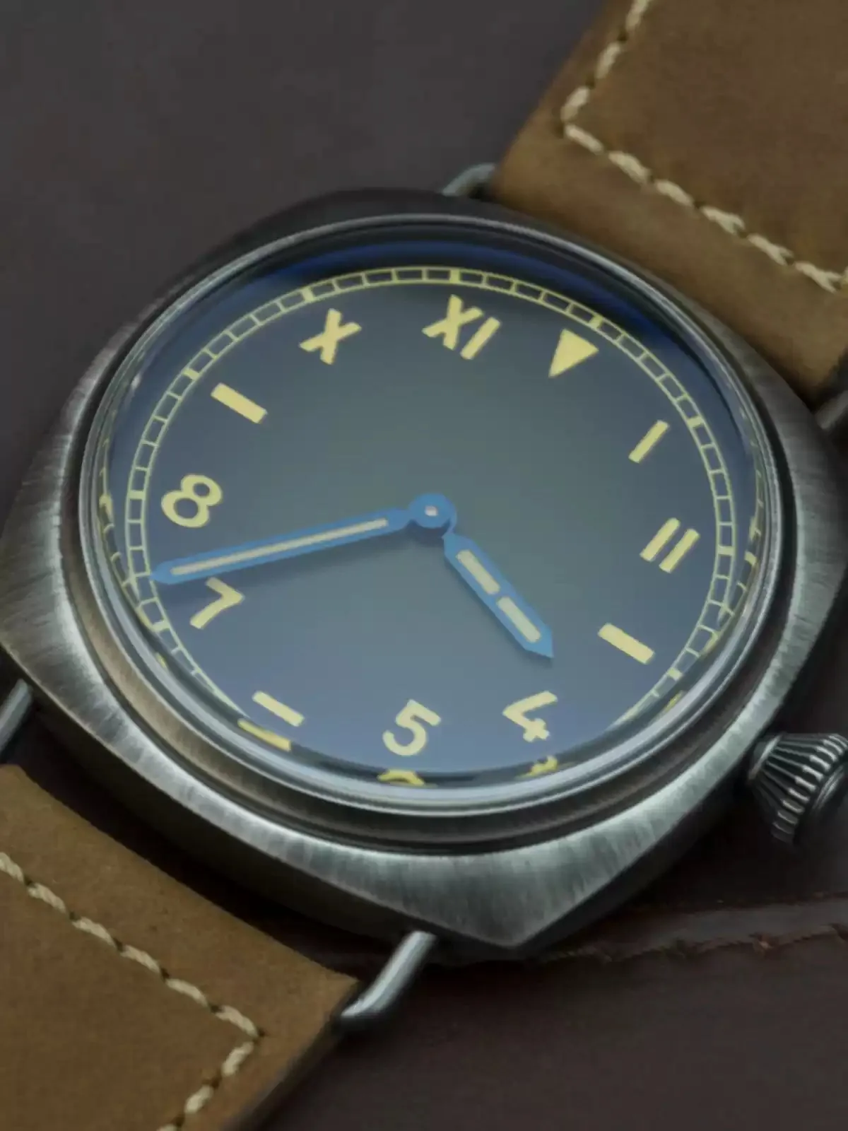Hruodland Vintage ST3600/Ronda 502 Men's Watch F009