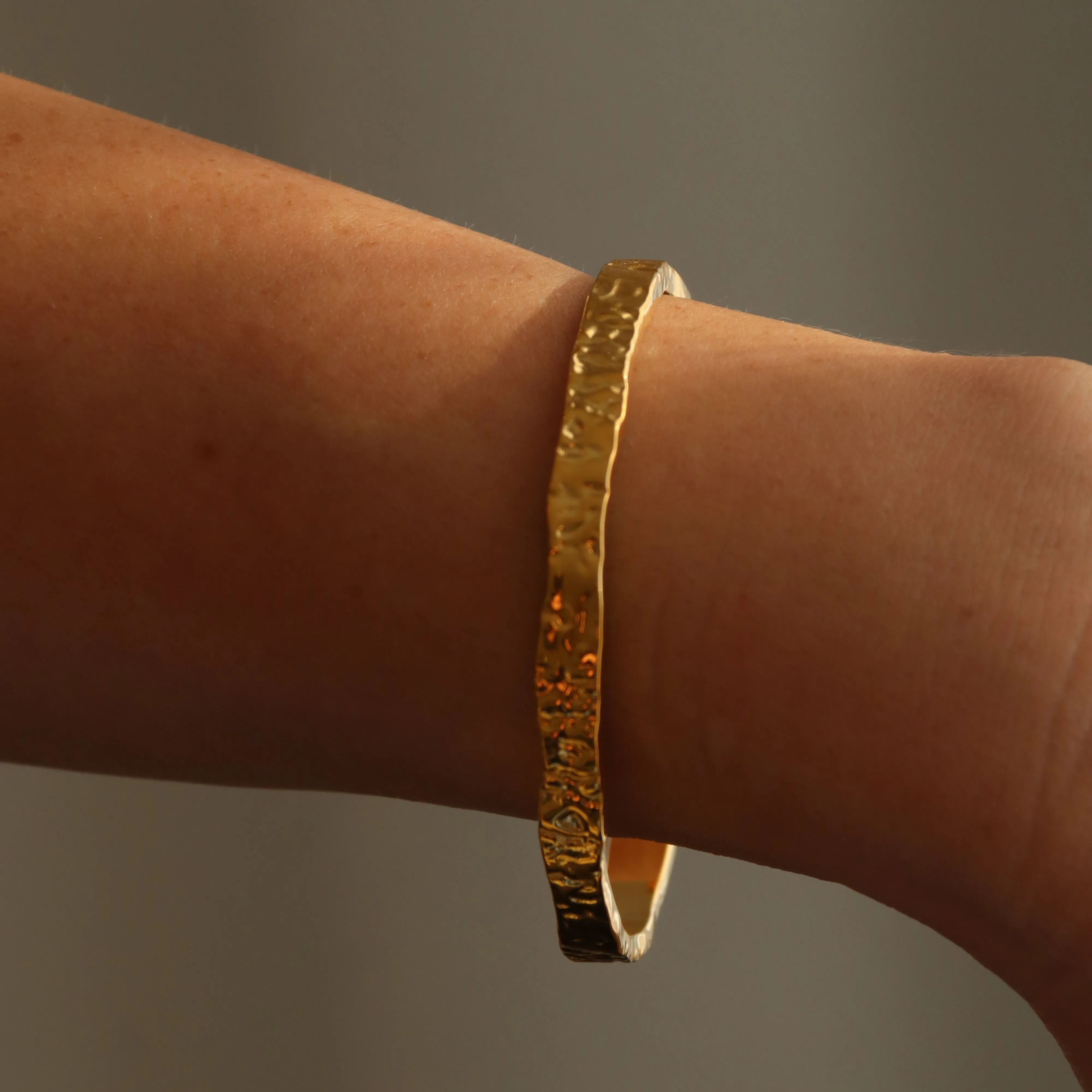 Larissa | Stainless Steel 18K Gold Plated Cuff Bangle