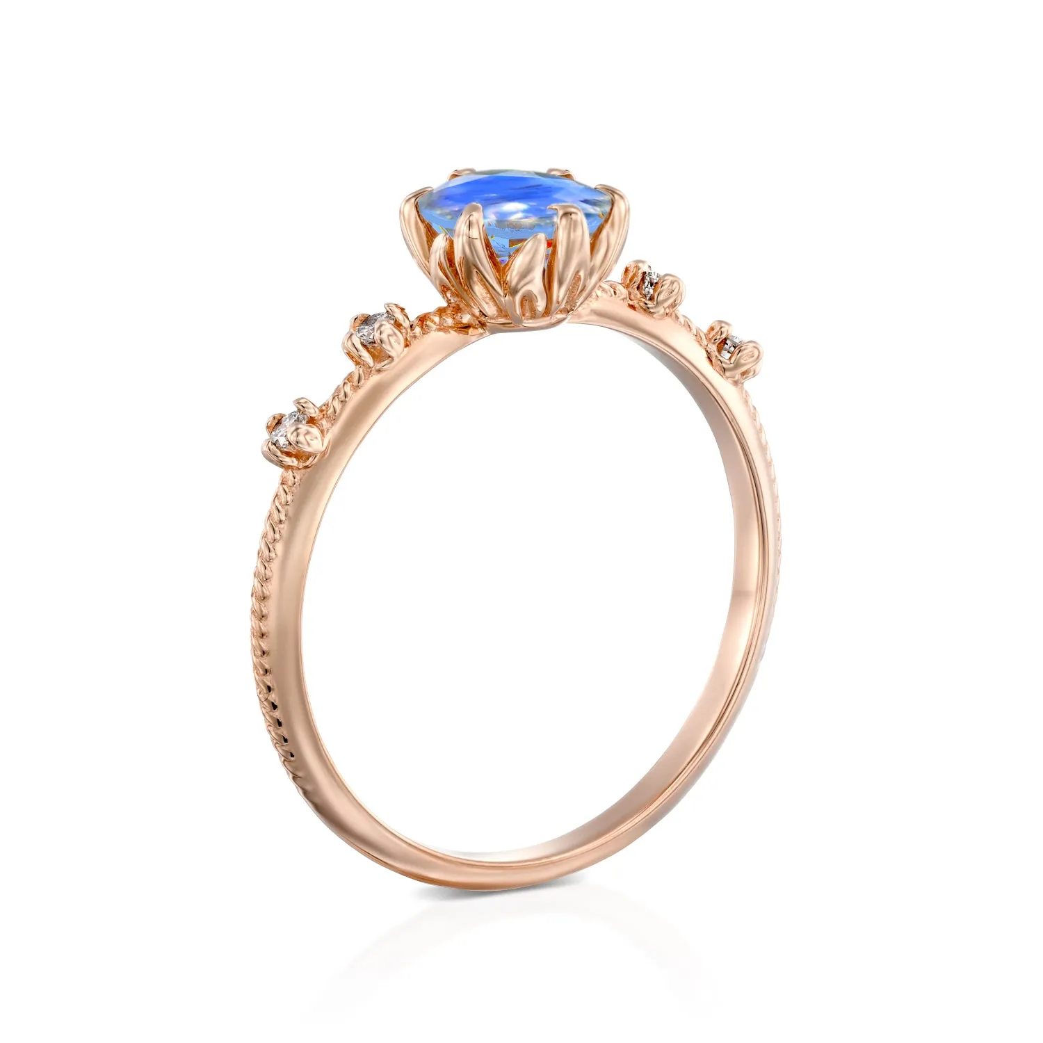 Lilly | Moonstone