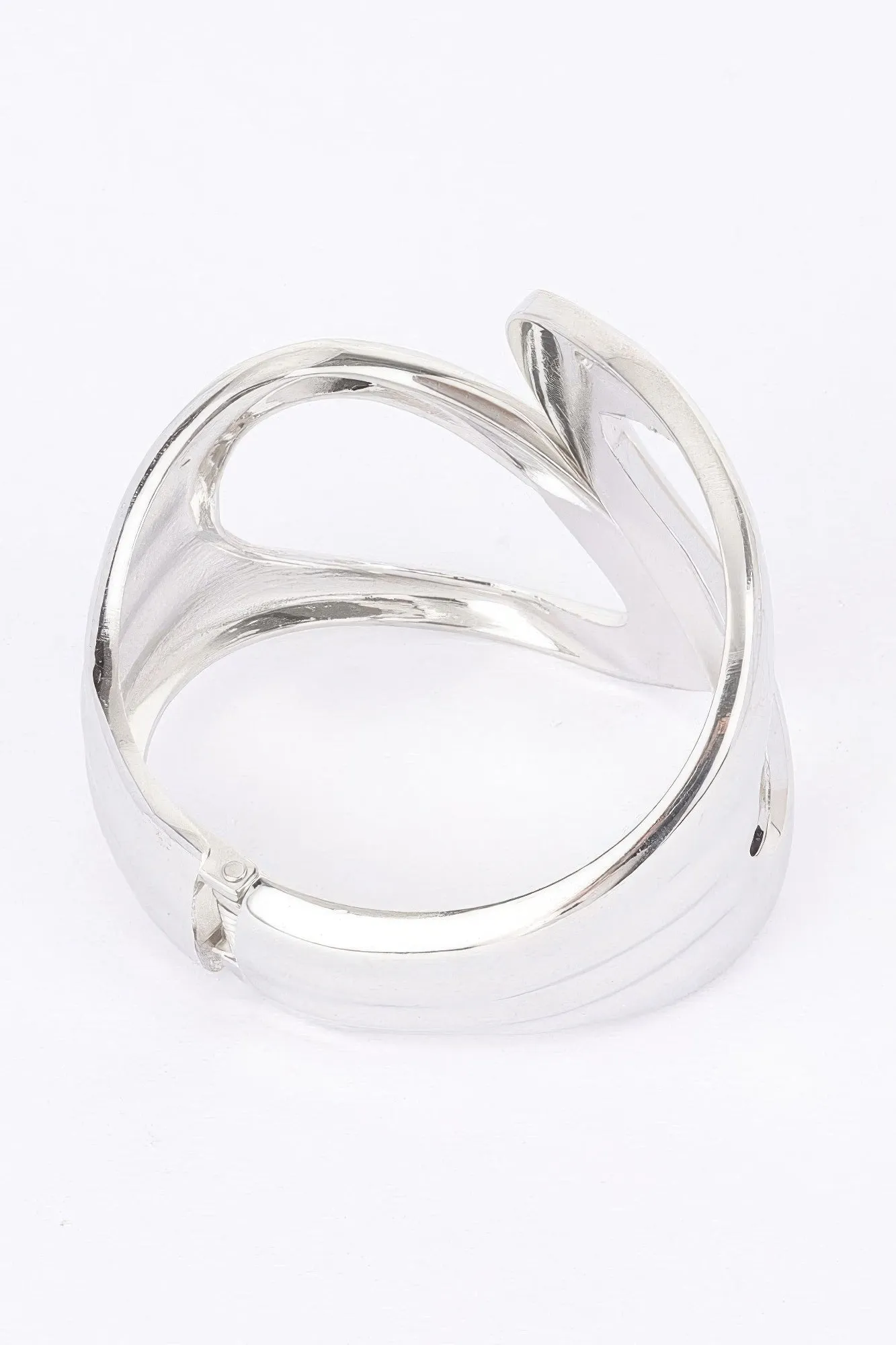 Metal Spring Hinge Cuff