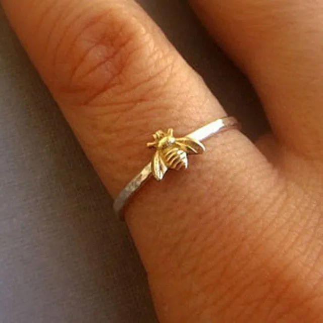 Minimalist Wedding Cute Bee Ring for Women Fashion Thin Metal Finger Engagement Rings Bridal Party Jewelry Gifts 2020 New