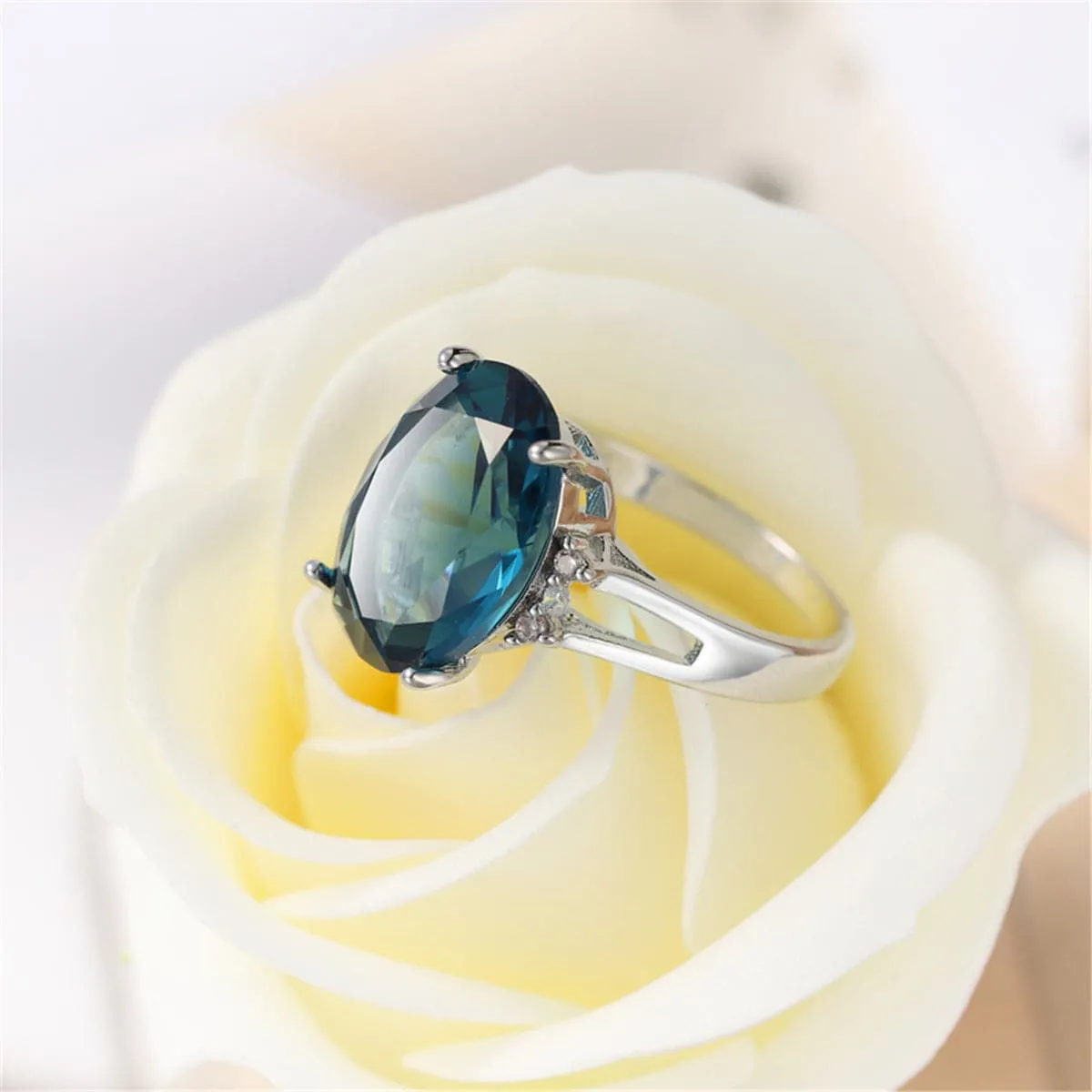 Navy Crystal & Silver-Plated Oval-Cut Cocktail Ring