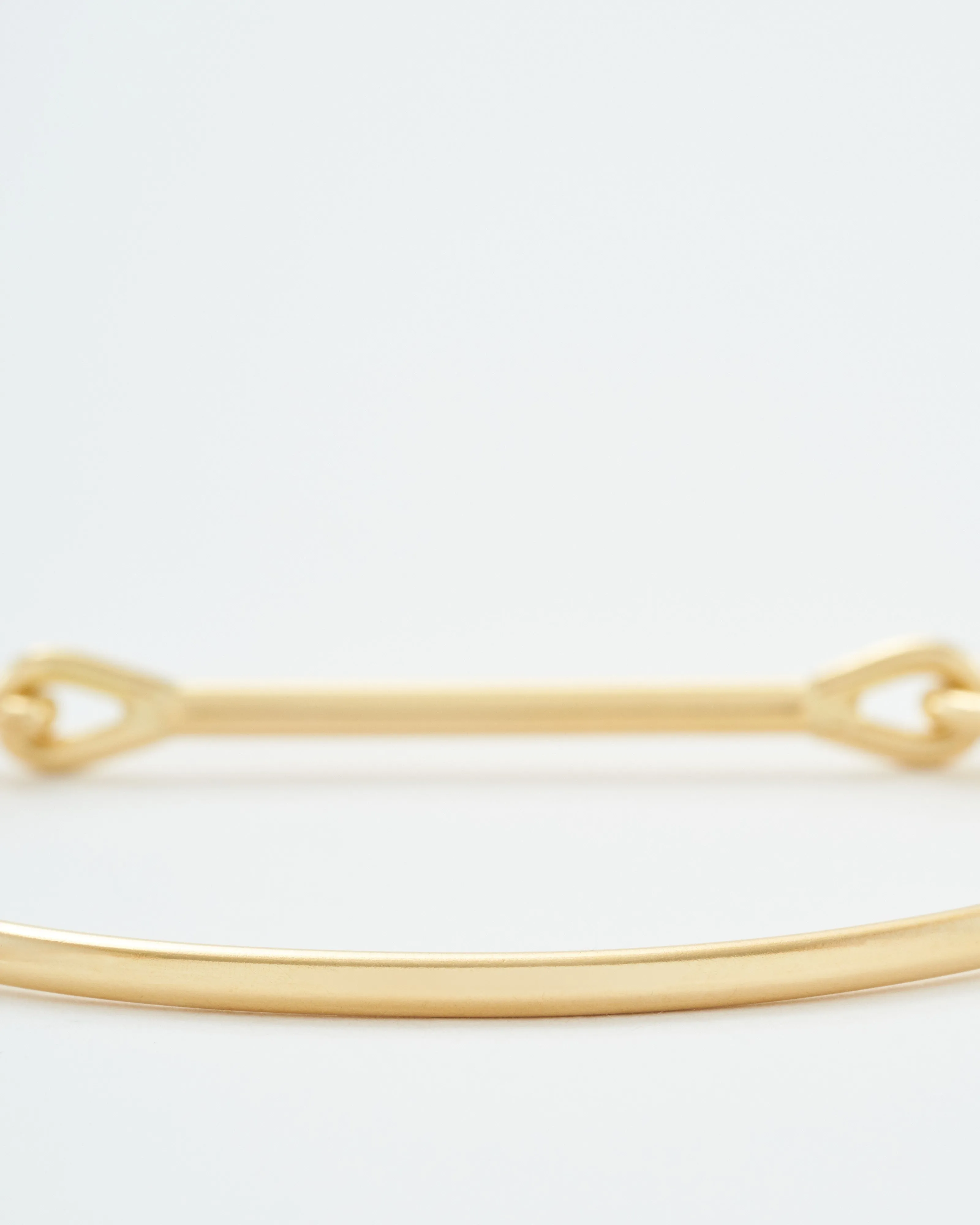 needle eye cuff heavy weight top