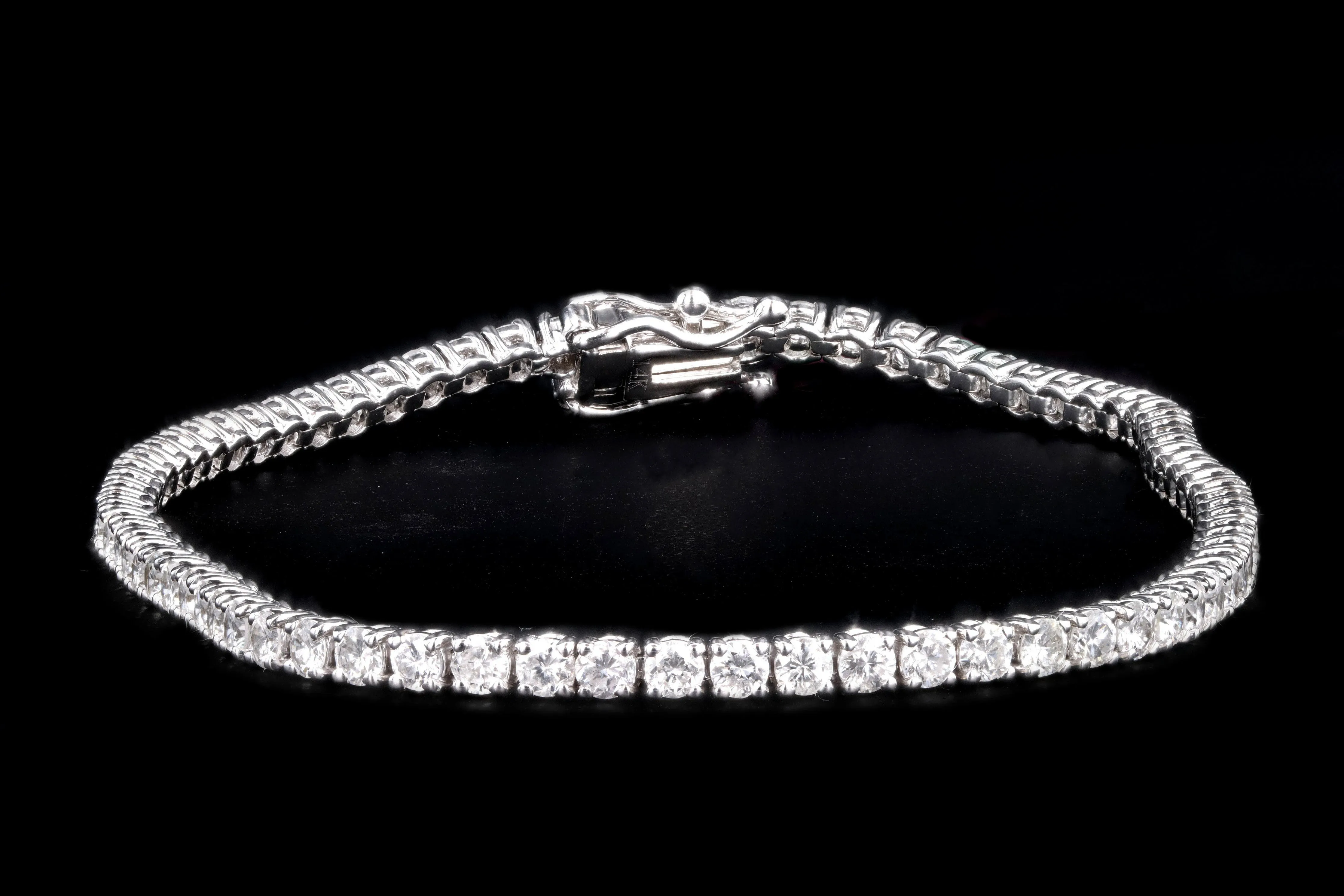 New 14K White Gold 3.13 Carat Round Brilliant Cut Diamond Tennis Bracelet