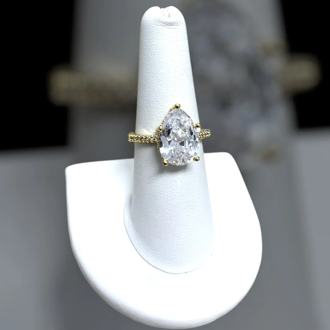 Nora Pear Cut Ring