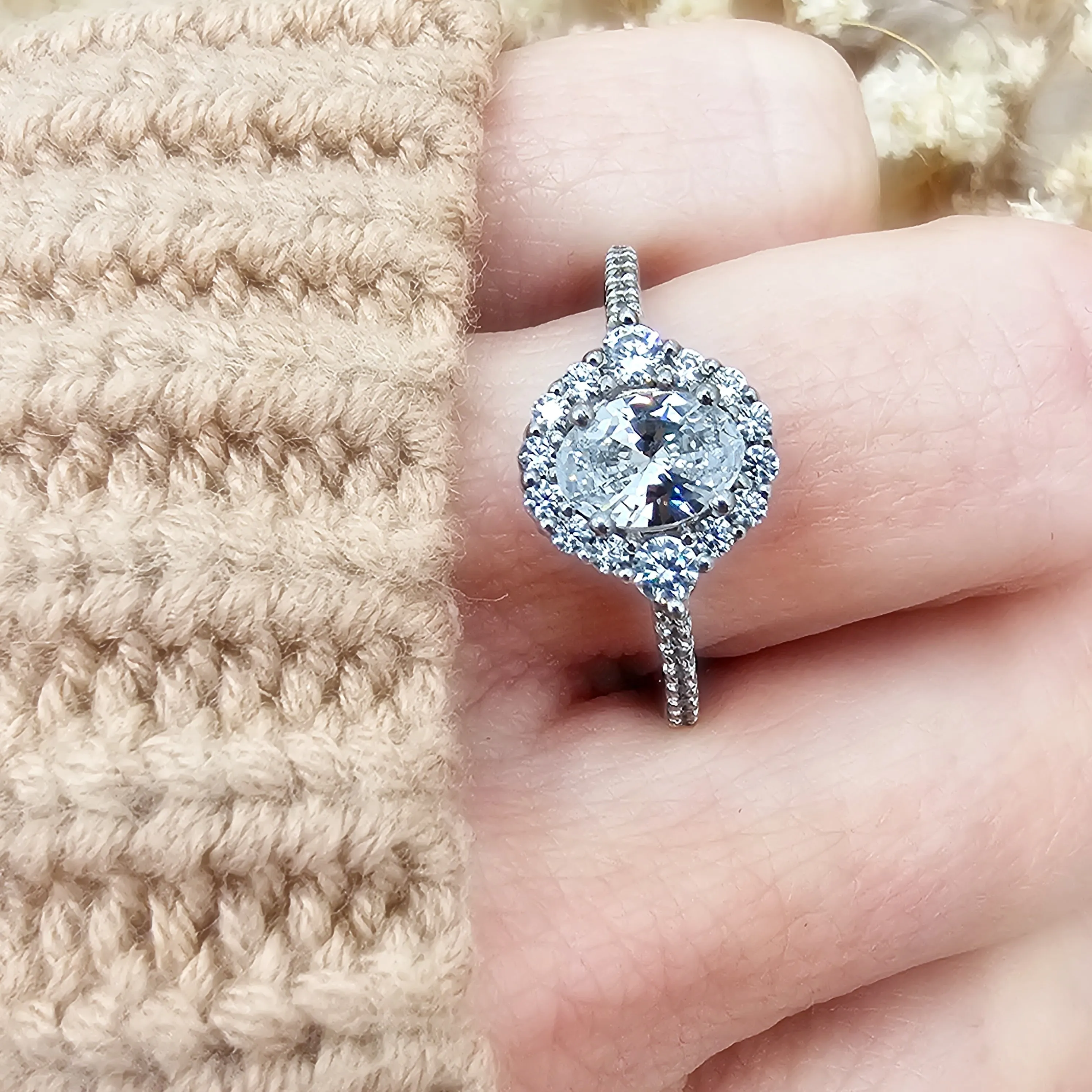 Oval Diamond Halo Engagement Ring Setting