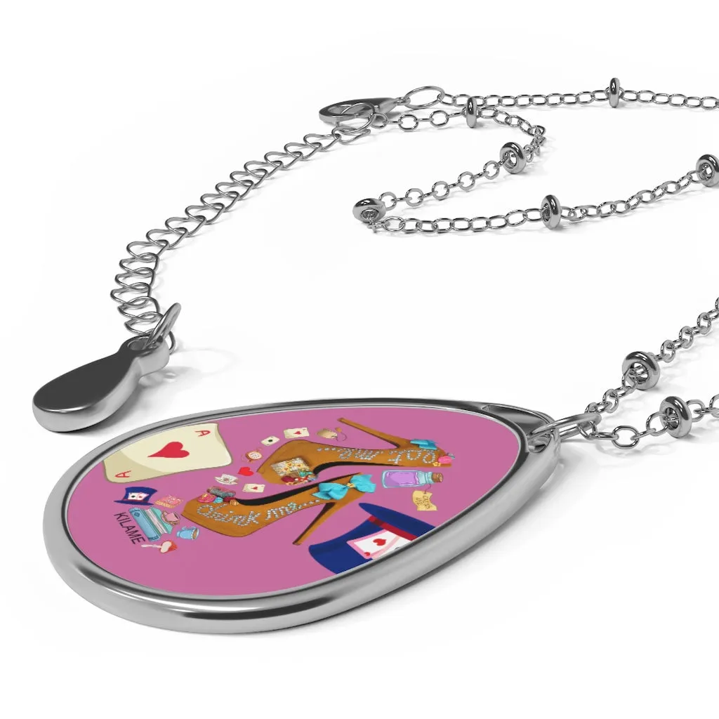 Oval Necklace 'Eat me drink me'