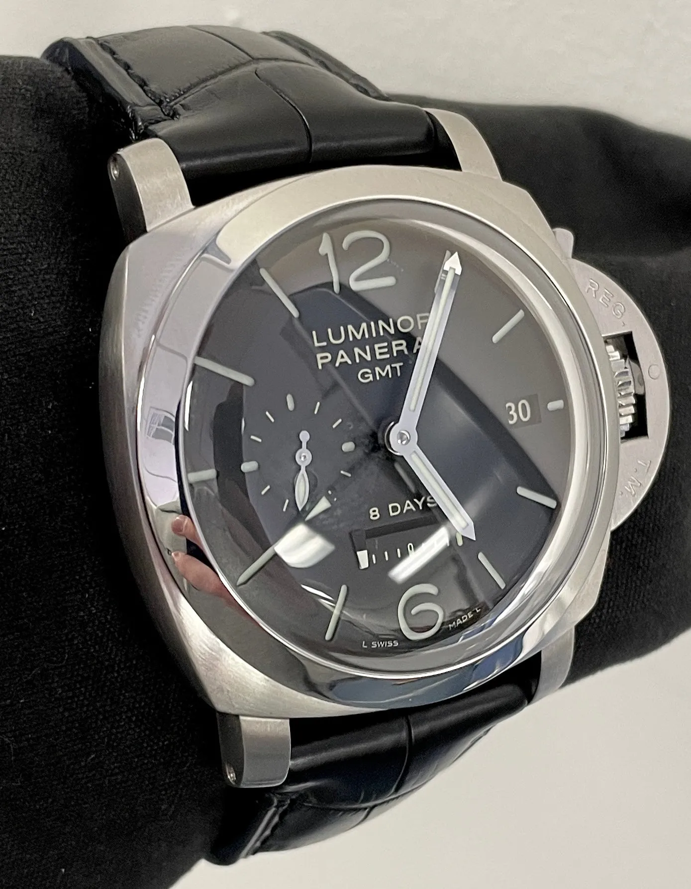 Panerai PAM 233 Luminor Marina 1950 GMT 'DOT DIAL' 8 Days 44mm Watch PAM00233