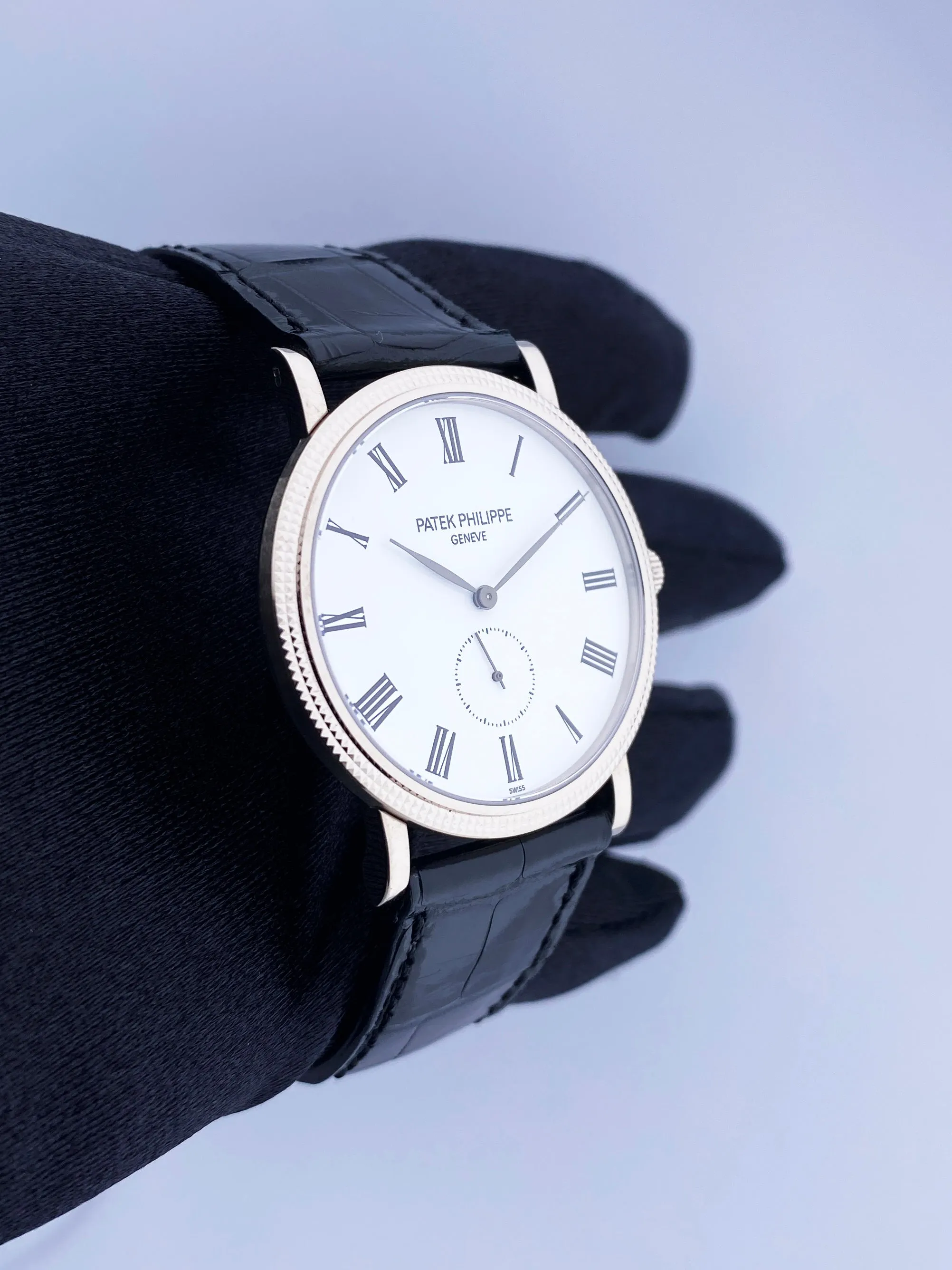 Patek Philippe Calatrava 5119G Mens Watch With Papers
