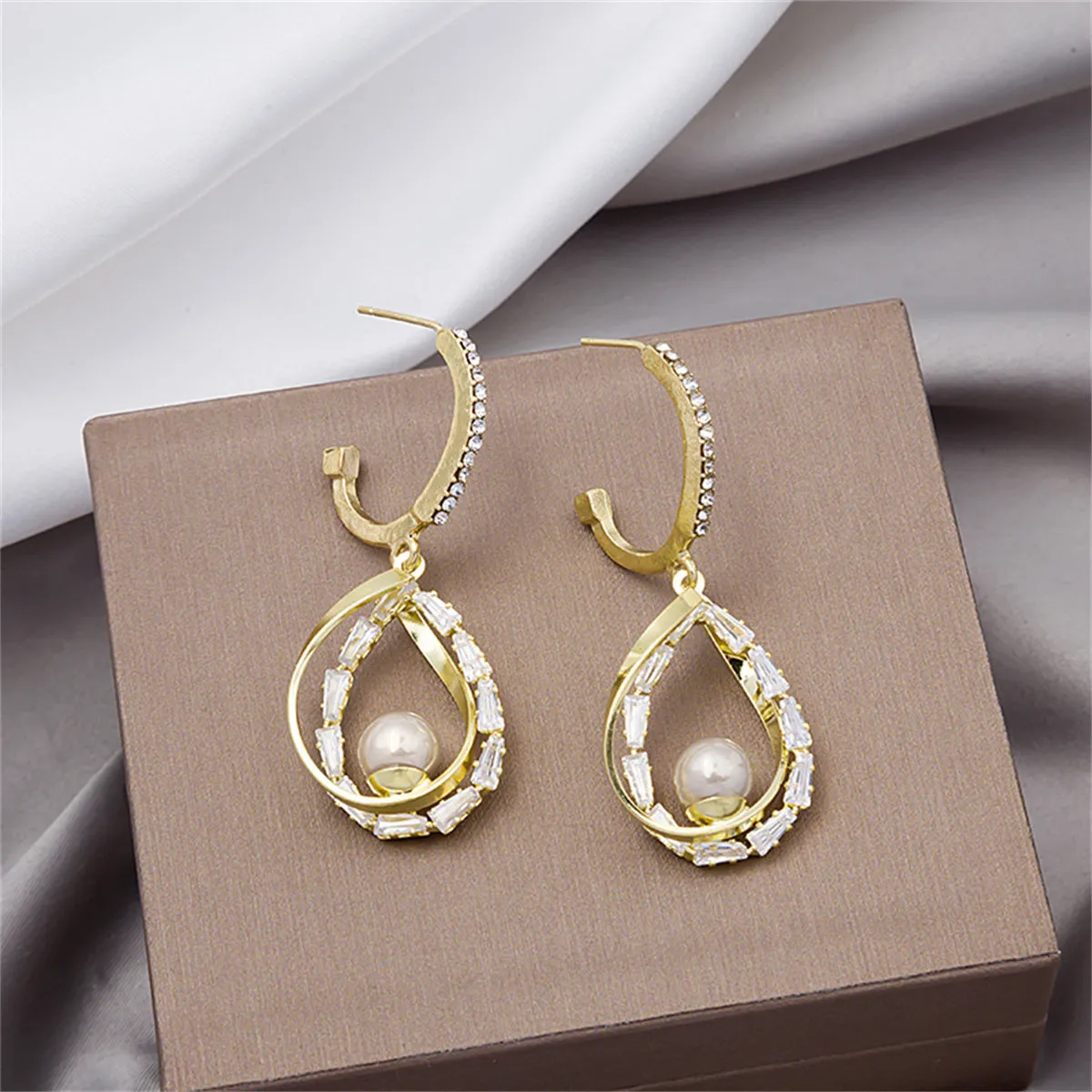 Pearl & Cubic Zirconia 18K Gold-Plated Stacked Teardrop Earrings