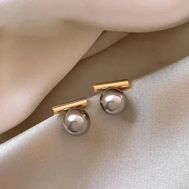 Pearl Bar Earrings
