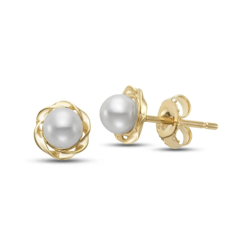 Pearl Flower Stud Earrings