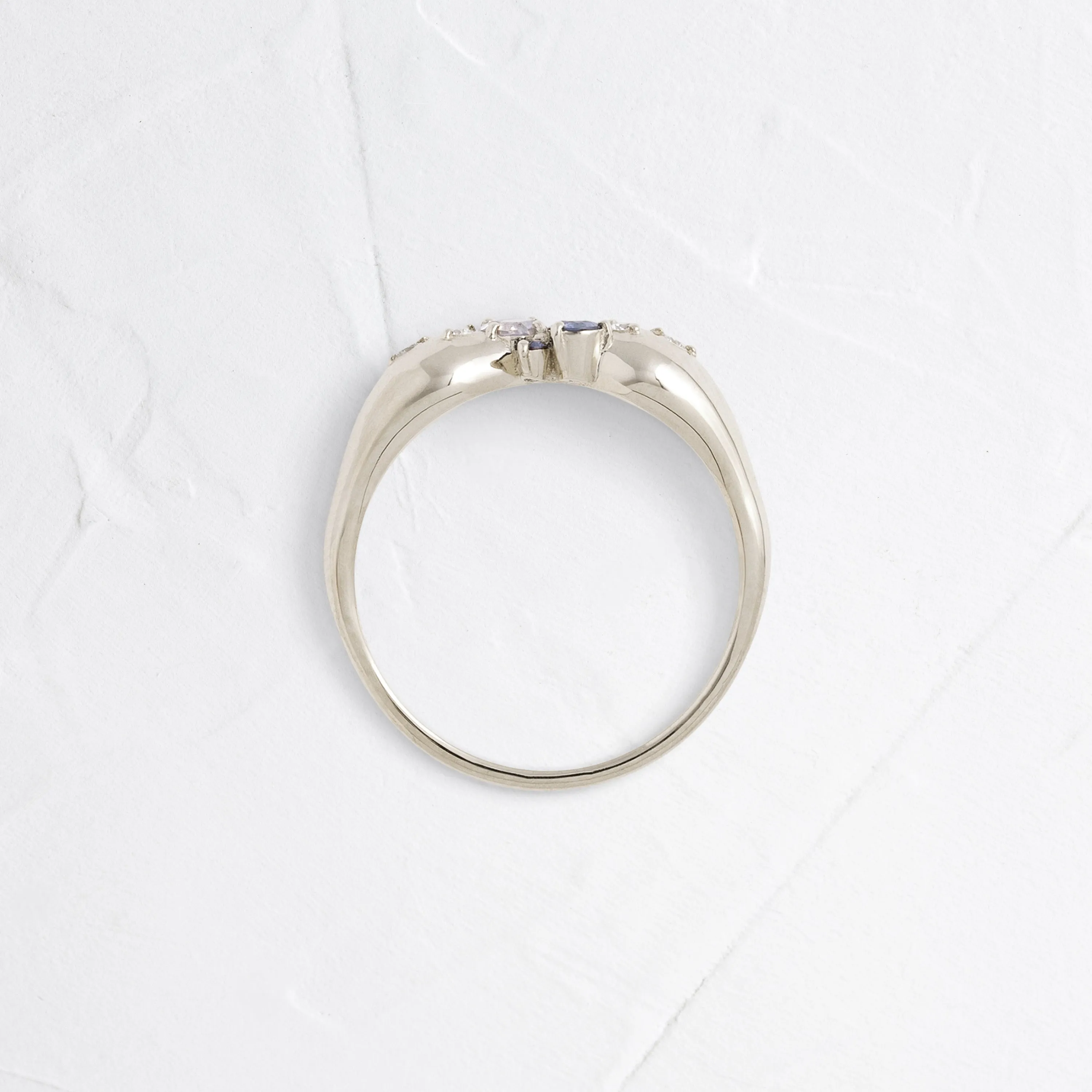 Pinched Band in Lilac