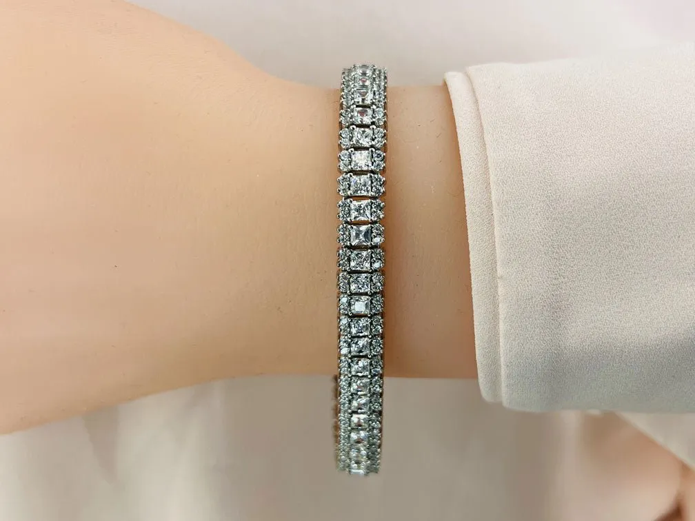 Round And Princess Diamond Bracelet with 7.90 ct.(finished) 1.4mm, 2.5mm