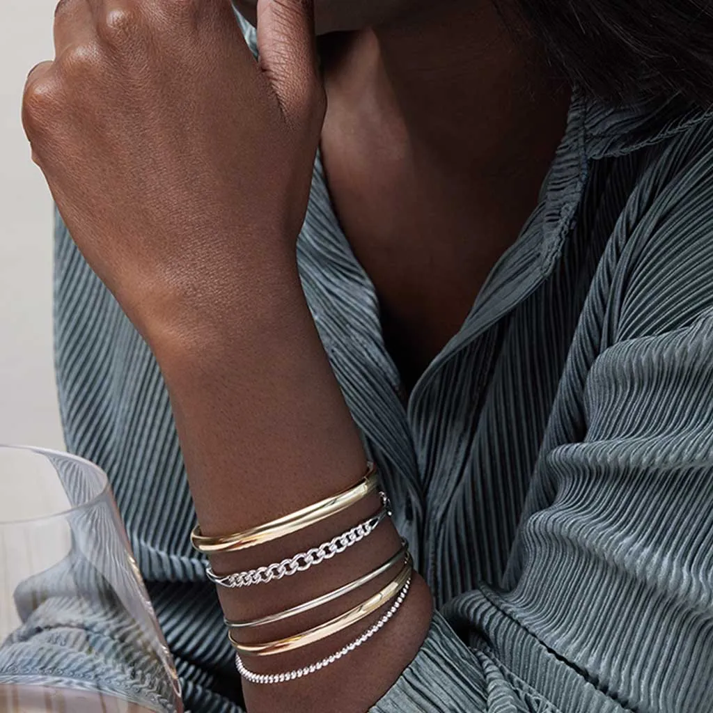 Round Hinged Cuff