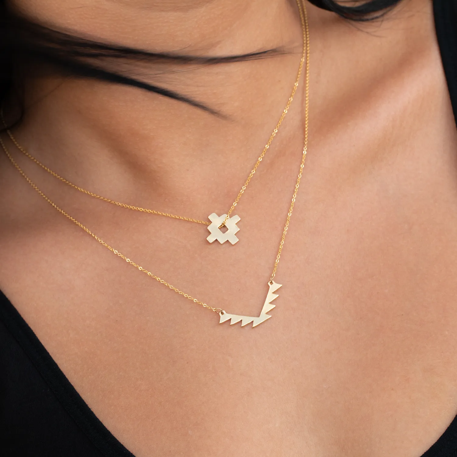 SkyWeaver: Golden Skies Pendant Set