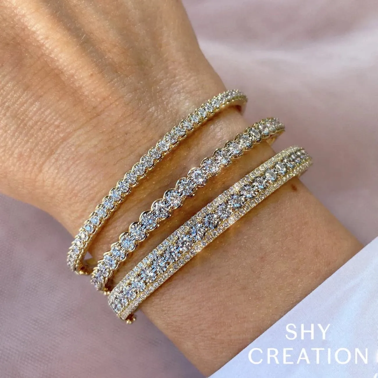 Stella 14K Yellow Gold Diamond Bangle Bracelet