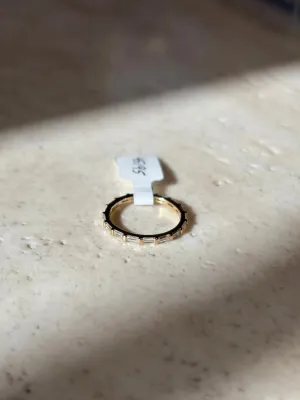 The Baguette Eternity (Sample Sale) OG PO45195| 14k Yellow Gold Size 7 Lab Grown Diamonds F VS, Non Resizeable, Final Sale, No warranty or Complimentary Care