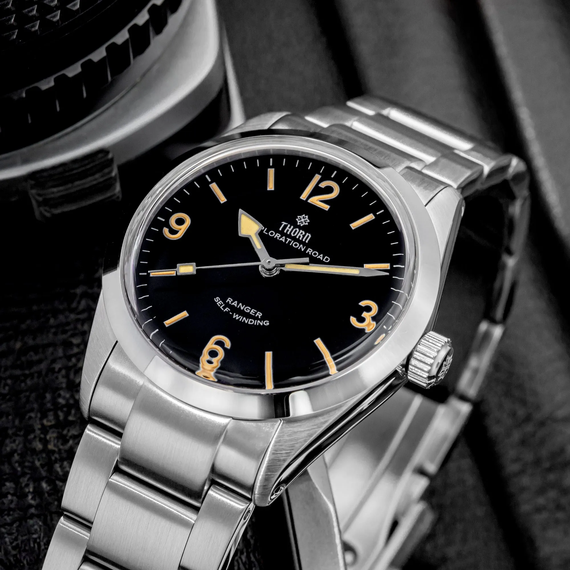 Thorn 34mm Vintage PT5000 Dive Watch T003