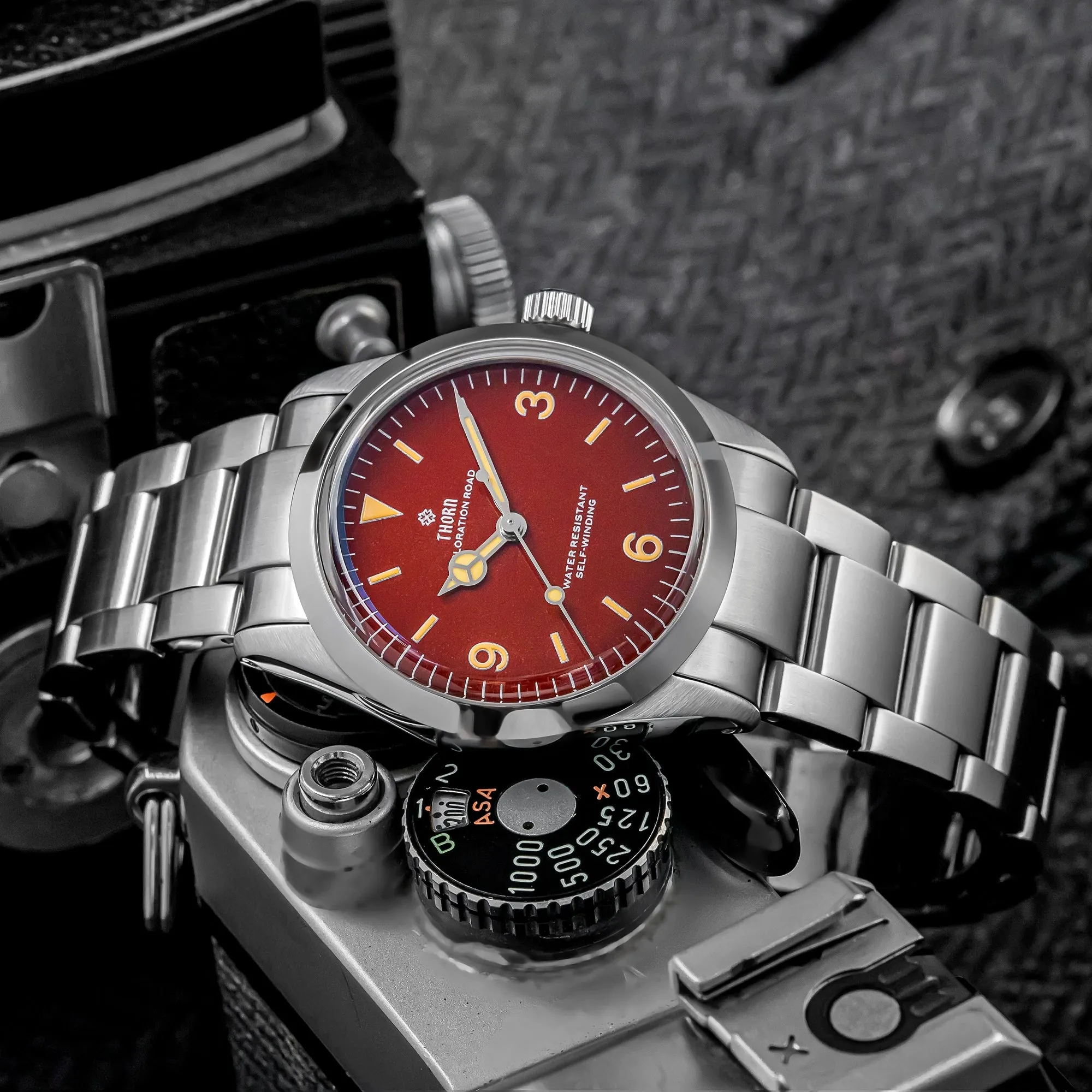 Thorn 34mm Vintage PT5000 Watch T005