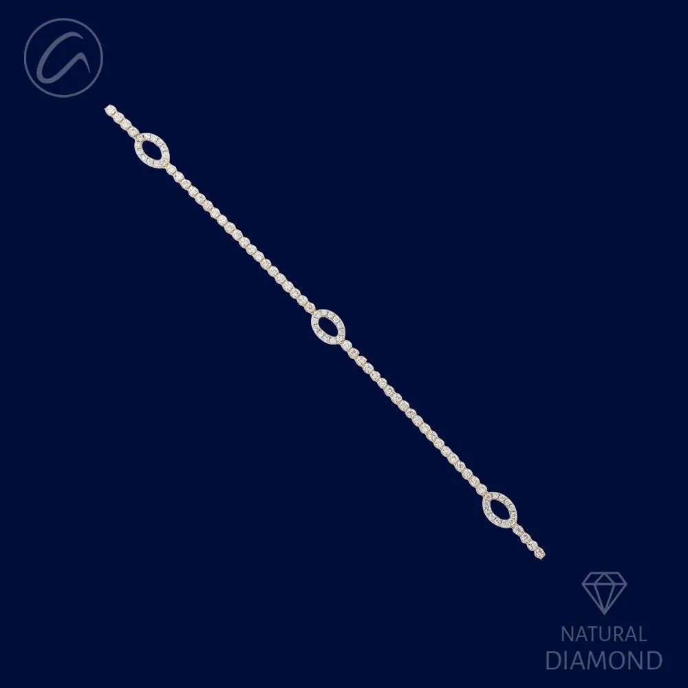 Trendy Open Oval Diamond   18k Gold Bracelet