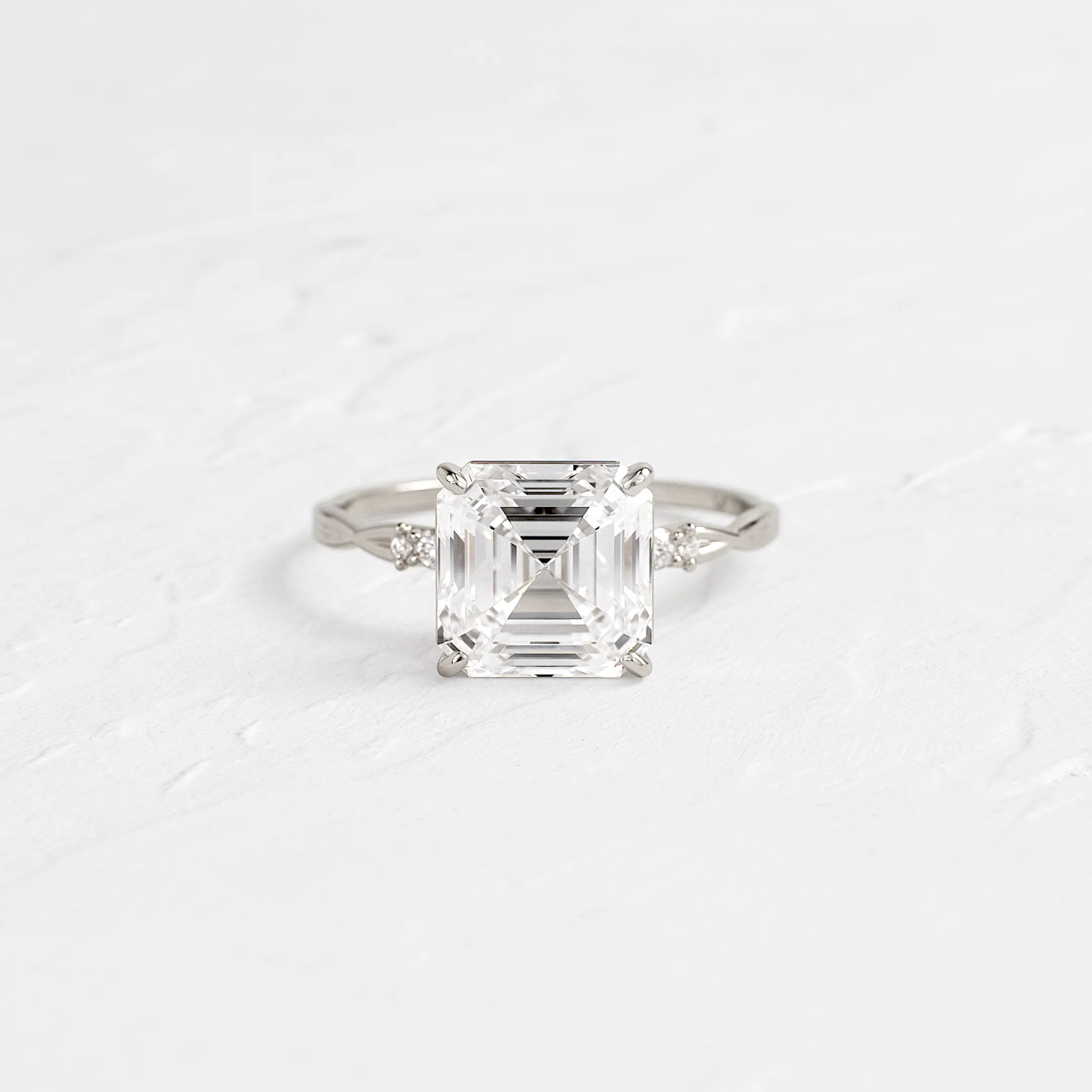 Trestle Ring, Asscher Cut
