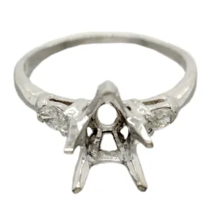 Vintage 1.75ct Pear Cut Engagement Ring Mounting - Platinum w/ 0.35ctw Diamonds
