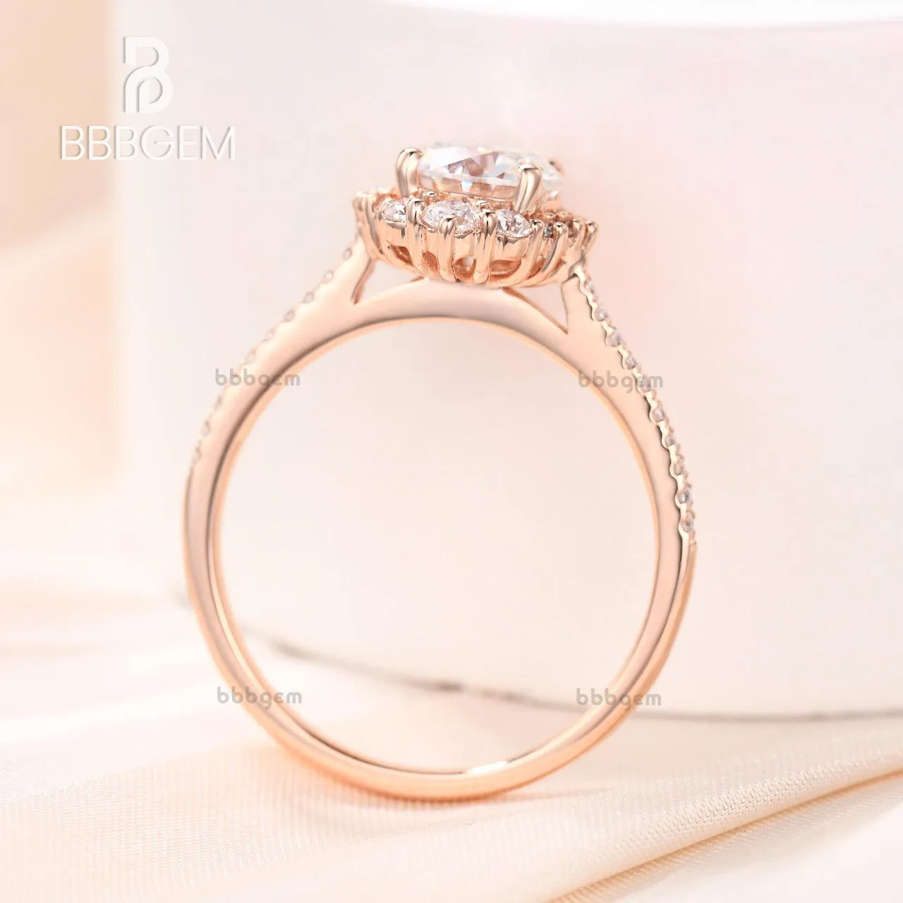 Vintage 1CT Round Cut Moissanite Engagement Ring Moissanite Halo Ring Rose Gold