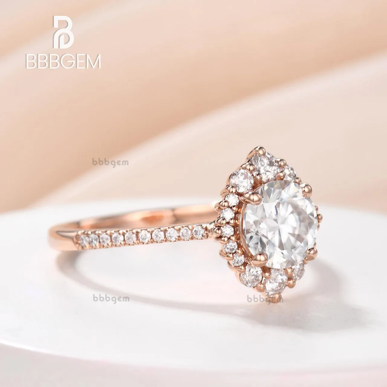 Vintage 1CT Round Cut Moissanite Engagement Ring Moissanite Halo Ring Rose Gold
