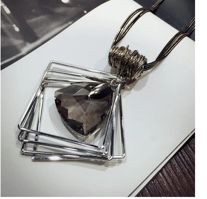 Women Pendant Necklaces The Big Drop Long Paragraph Sweater Chain All-match Decorative Crystal Necklace Pendant